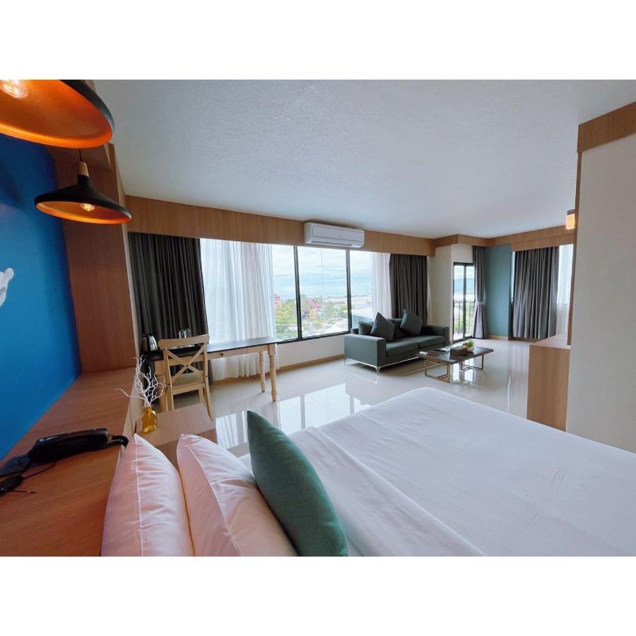 The Sixteenth Naiyang Beach Hotel Sha Plus Nai Yang Beach Eksteriør bilde