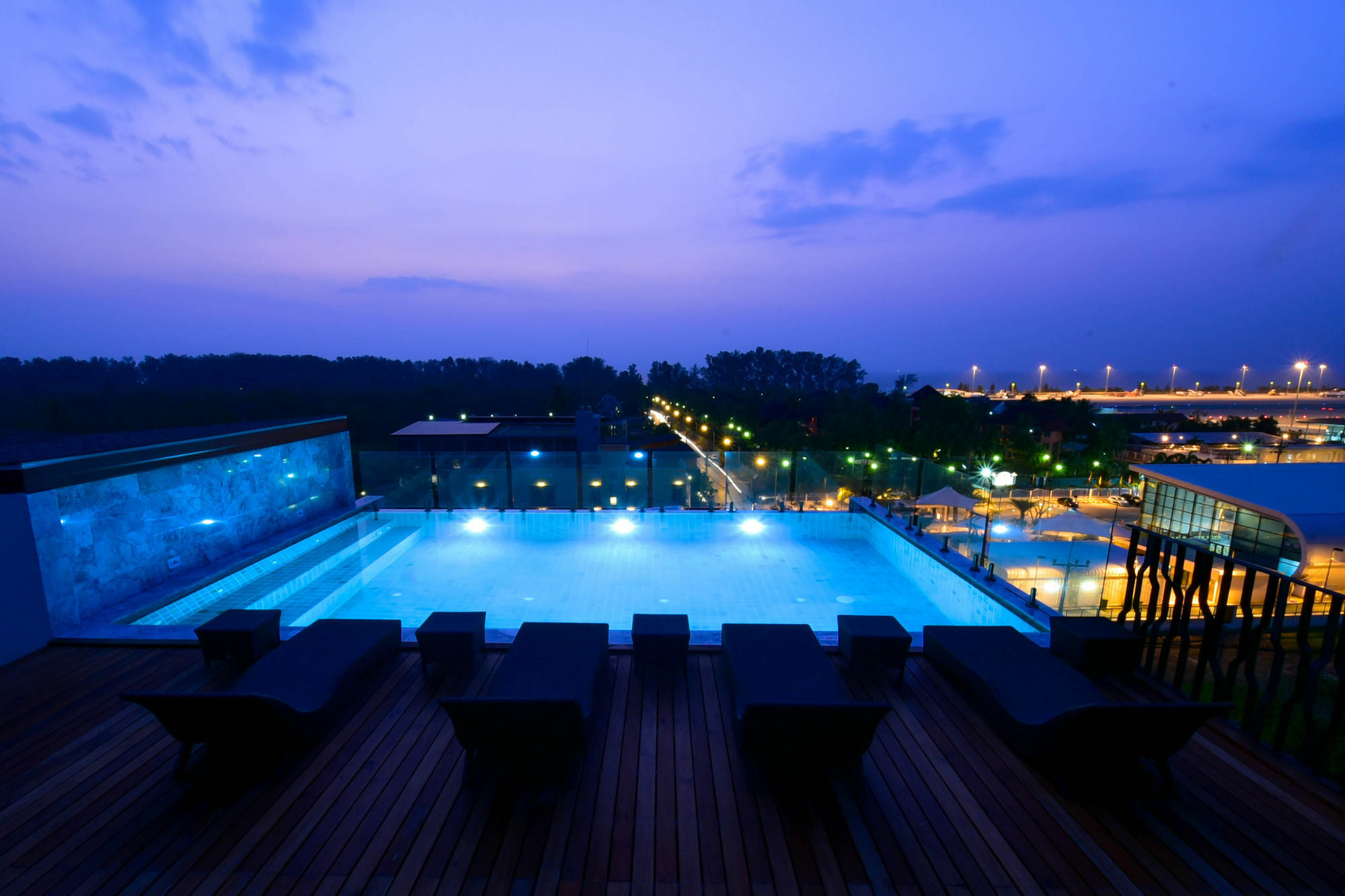 The Sixteenth Naiyang Beach Hotel Sha Plus Nai Yang Beach Eksteriør bilde